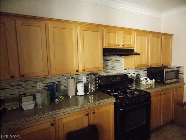 Building Photo - 1208 Olivia Pkwy