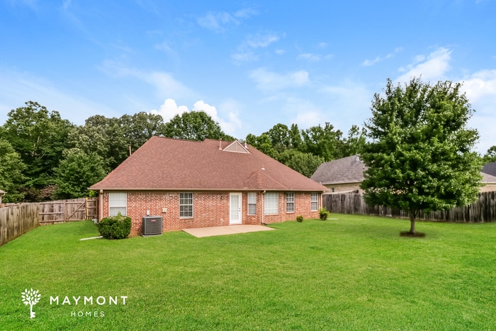 Building Photo - 5918 Keebler Dr W