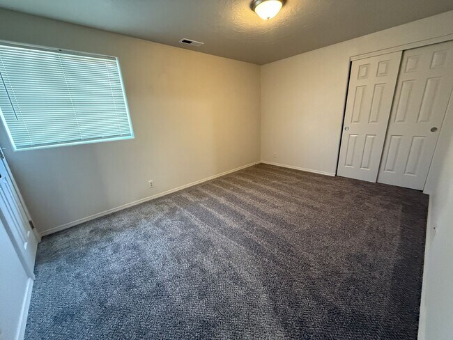Building Photo - 16697 Shaw Pine Ct