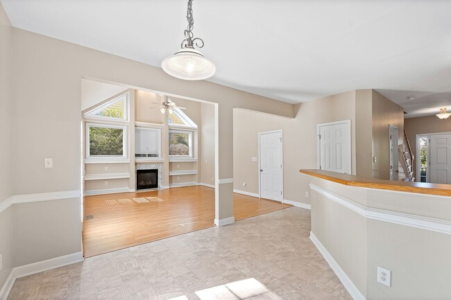 Building Photo - Charming 3-Bedroom Home in Prime Raleigh L...