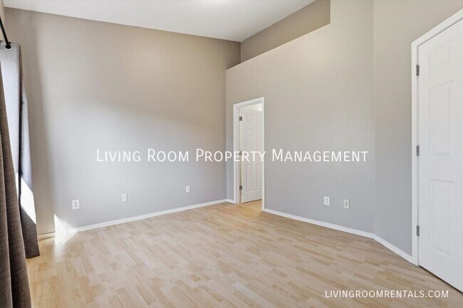 Building Photo - 15578 SW Black Quartz St