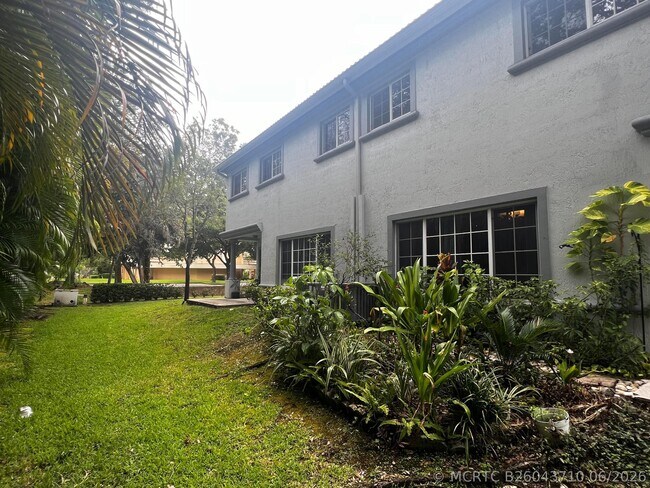 Building Photo - 3456 NW 99th Way