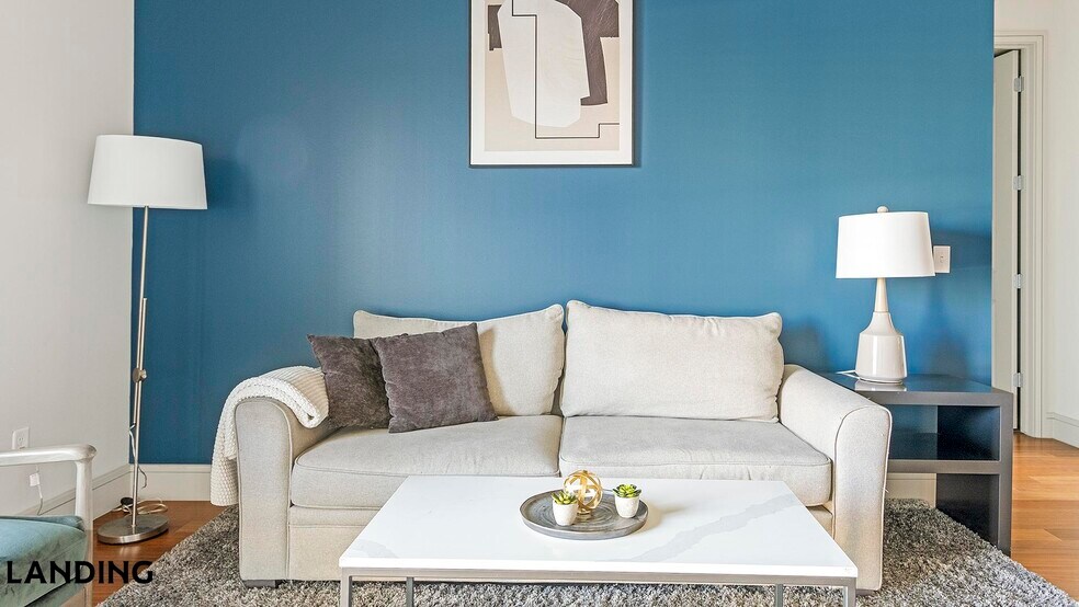 Building Photo - 1414 Wood Hollow Dr