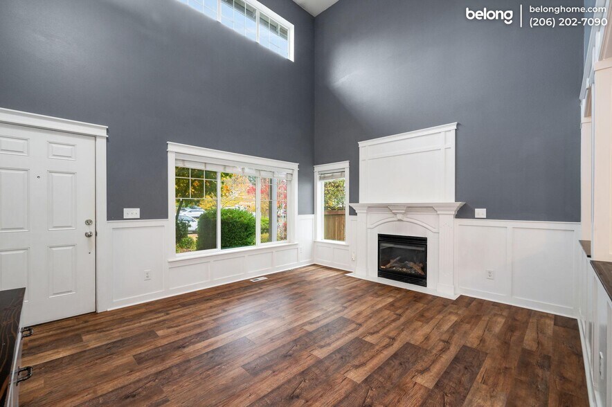 Building Photo - 15010 68th Ave E