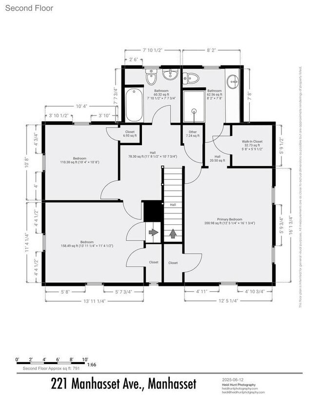 Building Photo - 221 Manhasset Ave