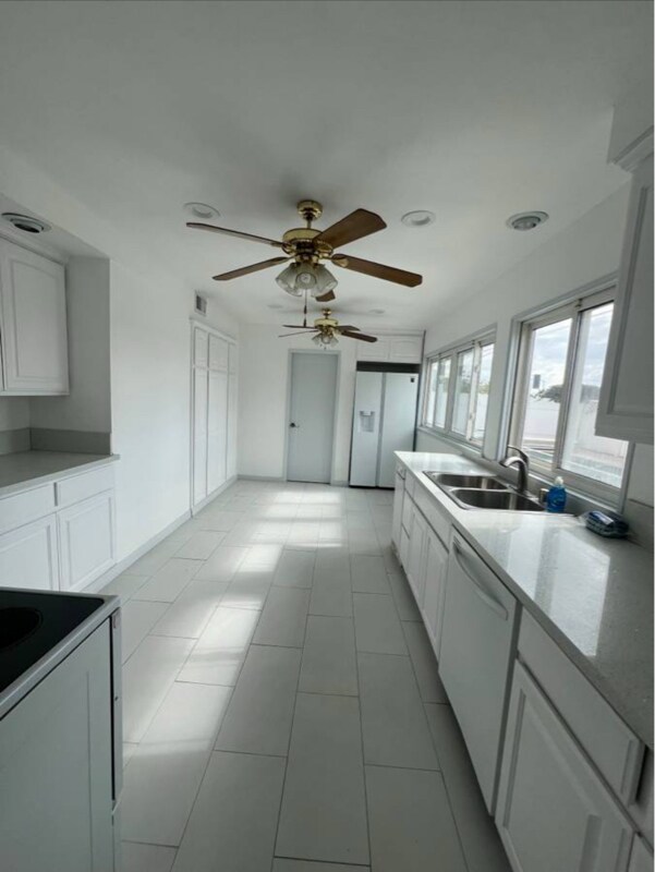 Building Photo - 480 N State College Blvd