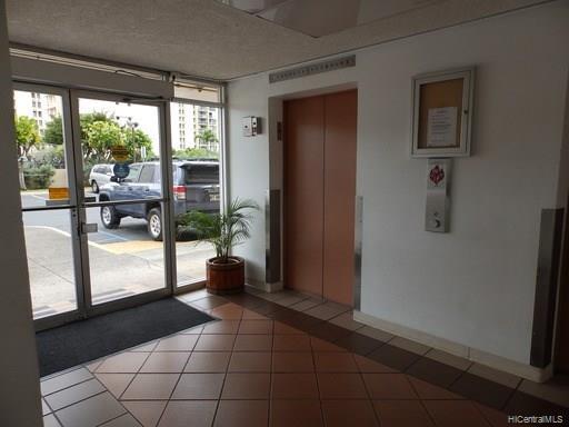 Building Photo - 5180 Likini St