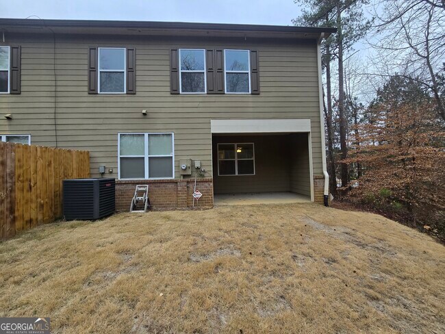 Building Photo - 1313 Stone Bay Dr SW