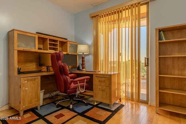 Building Photo - 18425 N 14th St