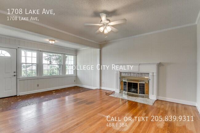 Primary Photo - 1708 Lake Ave