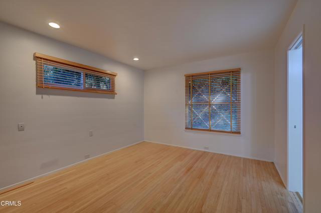 Building Photo - 530 Mesa Lila Rd