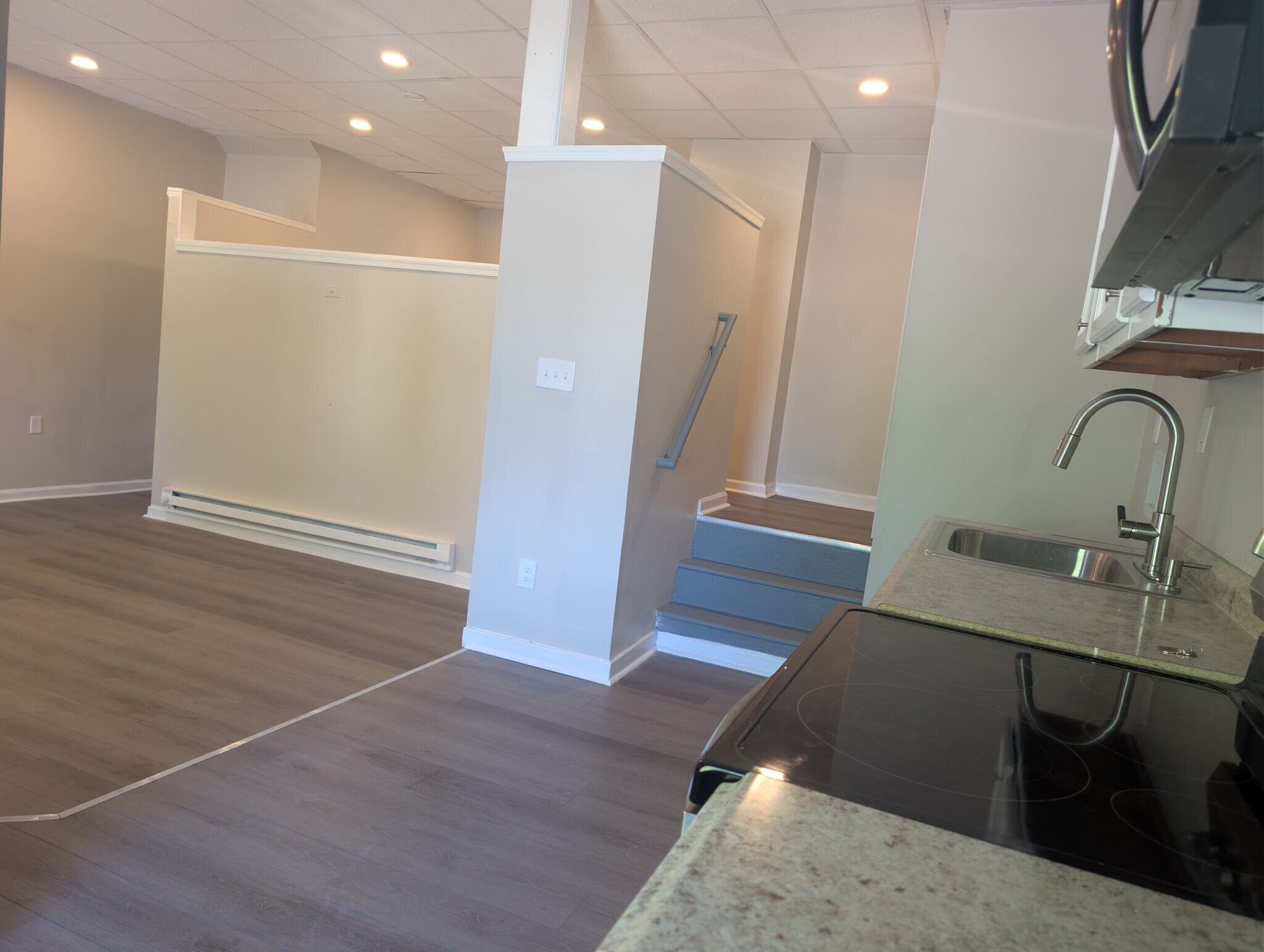 Building Photo - 500 Marion St