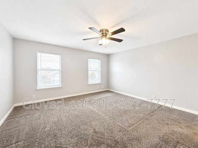 Building Photo - 8130 Heights Valley