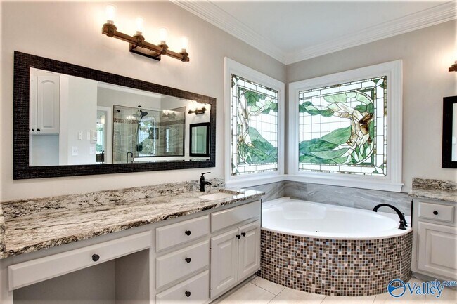 Building Photo - 2772 Deford Mill Rd SE