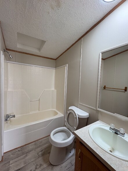 Building Photo - 134 Scarlet Oak Ln