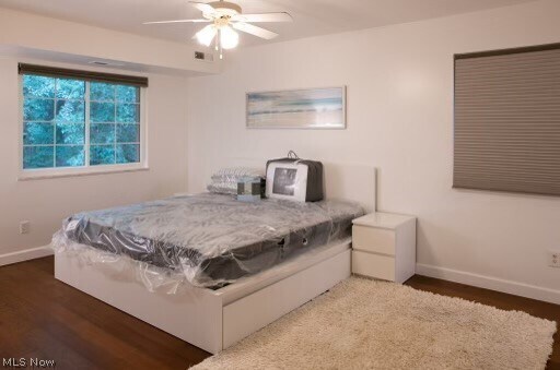 Building Photo - 2959 S Bay Dr