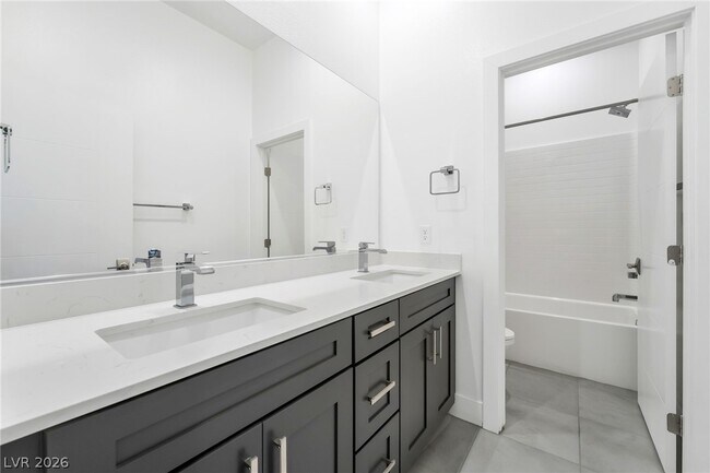 Building Photo - 3206 Poplar Crst Ct