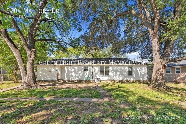 Building Photo - 5204 Mallory Dr