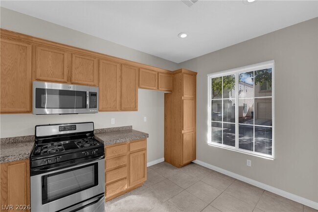 Building Photo - 8273 Golden Flowers St