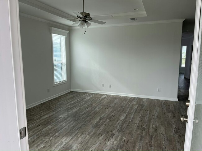 Building Photo - 7812 Cameo Ln