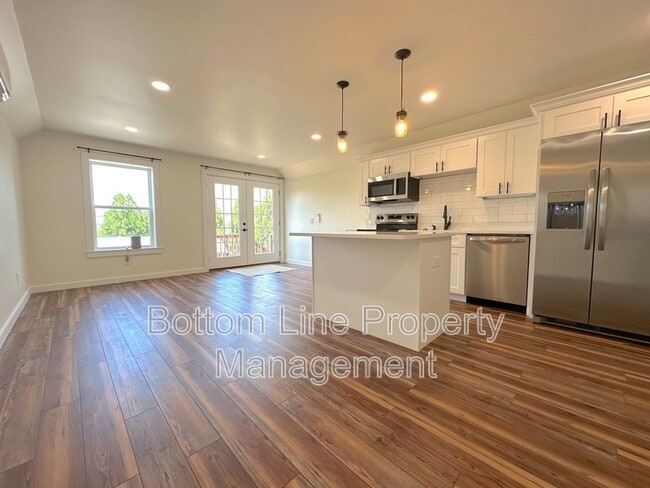Building Photo - 16200 Marvin Rd