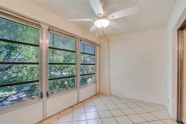 Building Photo - 608 SW Natura Blvd
