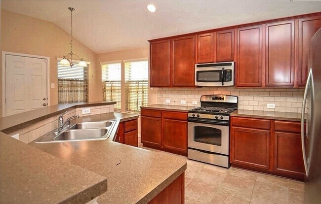 Building Photo - 1707 Stieler Dr