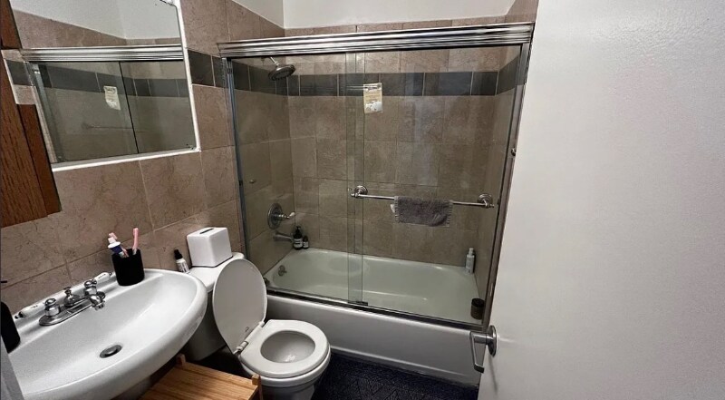 Building Photo - 1630 Griffith Park Blvd