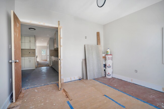 Building Photo - 242 Harral Ave