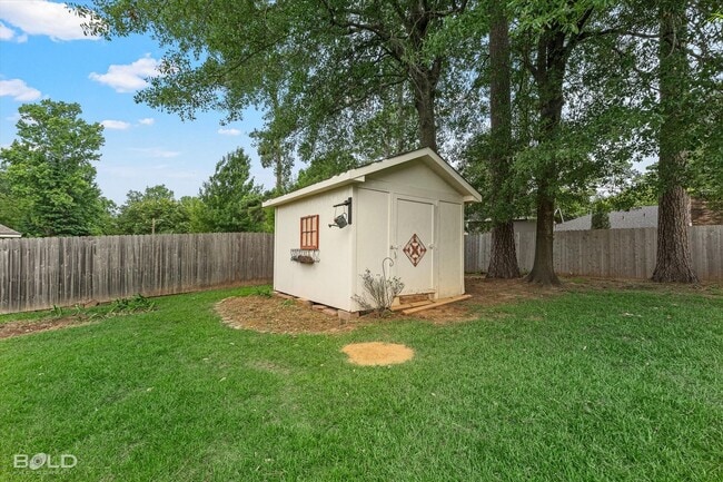 Building Photo - 126 Satinwood Cir