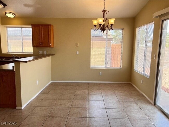 Building Photo - 837 Brahma Ln