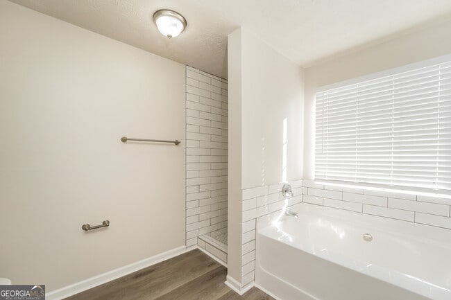 Building Photo - 1407 Bridgewater Branch