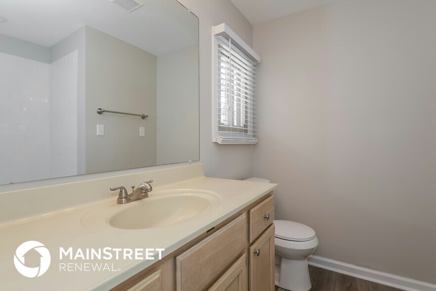 Building Photo - 17 Governors Pl