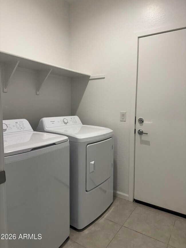 Building Photo - 15672 W Williams St