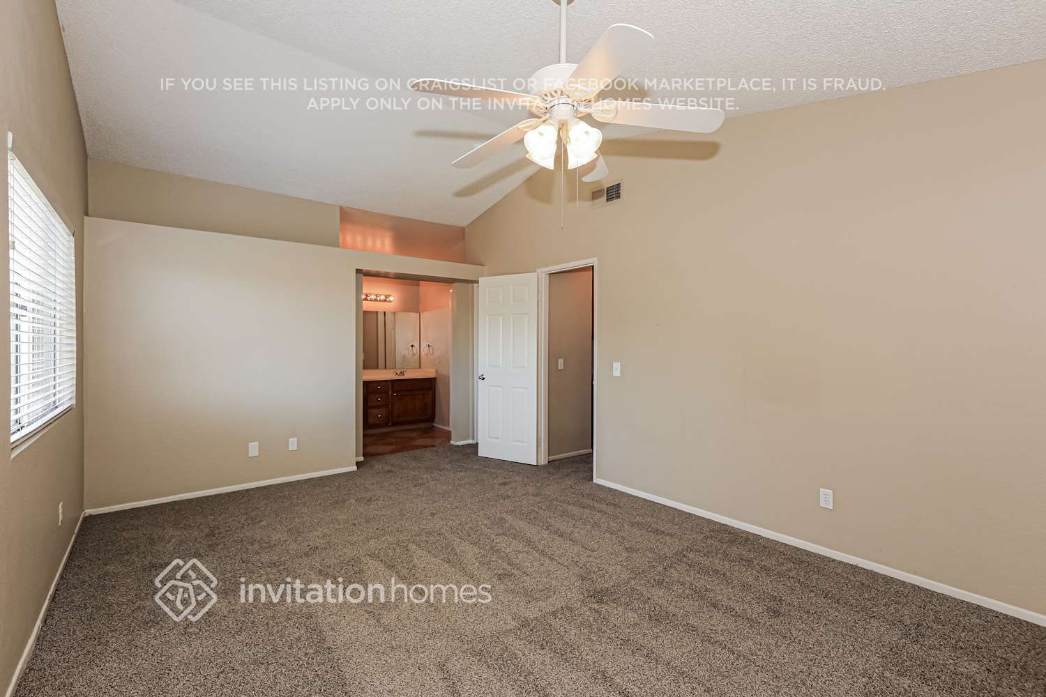 Building Photo - 2699 W Calle Vista Dr