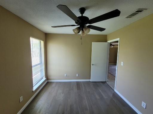 Building Photo - 253 Summit Dr