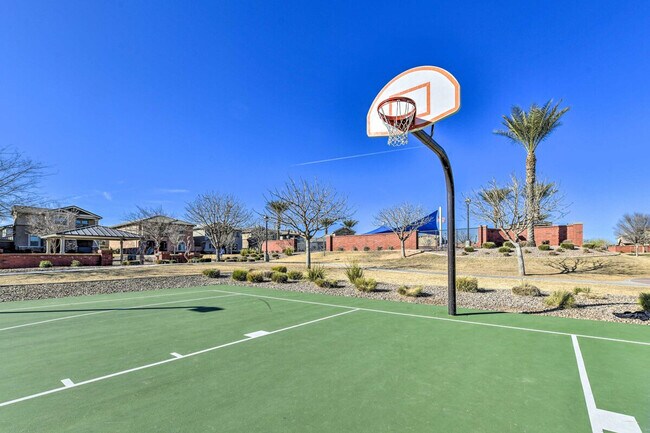 Building Photo - 3959 E Perkinsville St