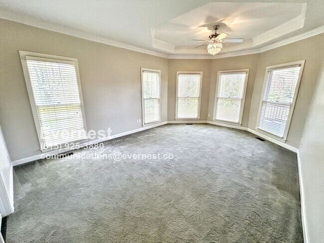 Building Photo - 4-Bedroom, 3.5-Bathroom Home in a Peaceful...