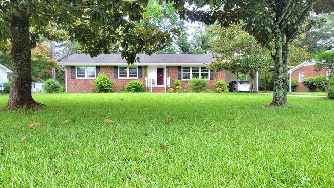 Primary Photo - 2407 Glenwood Ave