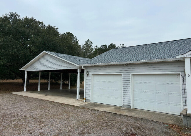 Building Photo - 1970 Gray Mare Hollow Rd