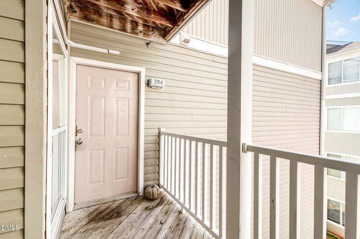 Building Photo - 1241 University Ct