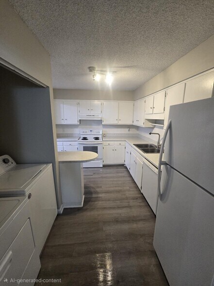 Building Photo - 595 Winding Creek Rd