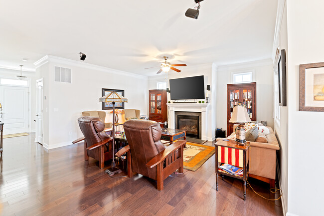 Living Room - 681 Fielding Run Dr