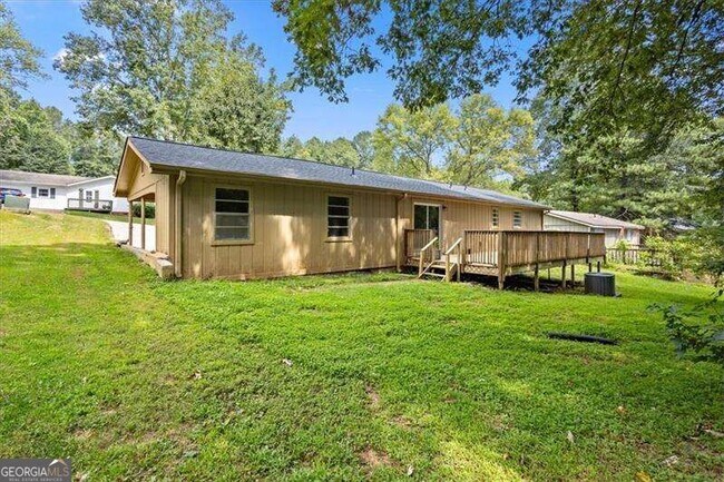 Building Photo - 3065 Tara Woods Dr