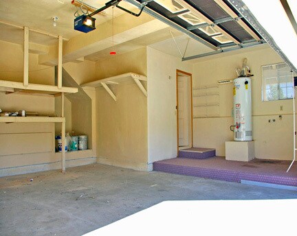 Garage & laundry area - 14849 Ripton Rd