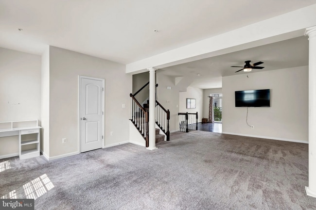 Building Photo - 9707 Smithview Pl