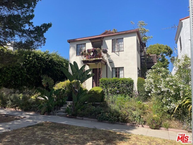 Primary Photo - 947 17th St