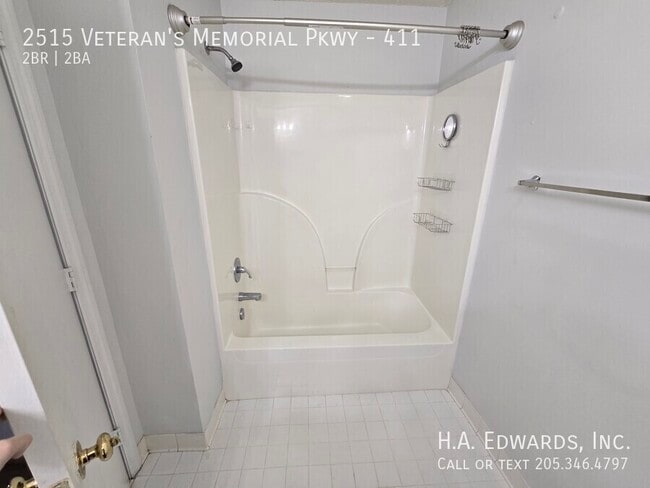 Building Photo - 2515 Veterans Memorial Pkwy