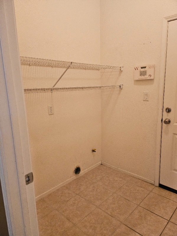 Building Photo - 30636 Parkview Ln