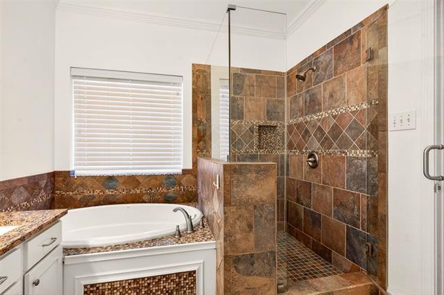 Building Photo - 8217 Bulrush Dr